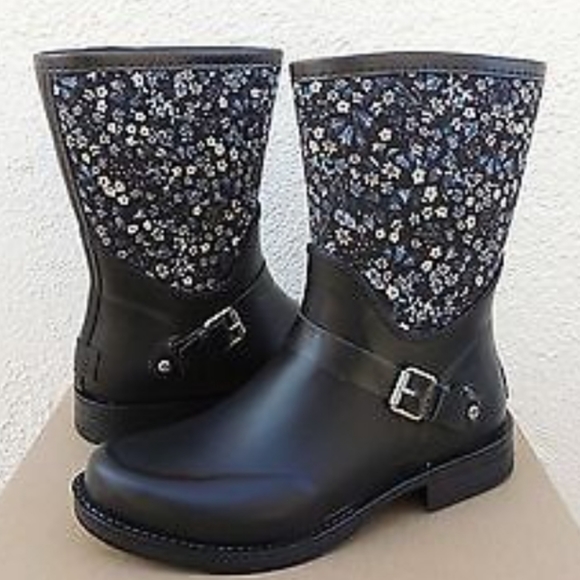 Ugg Rain Boots - Picture 4 of 8
